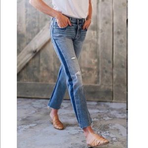 NWT Levi’s 501 Boyfriend Jeans 25